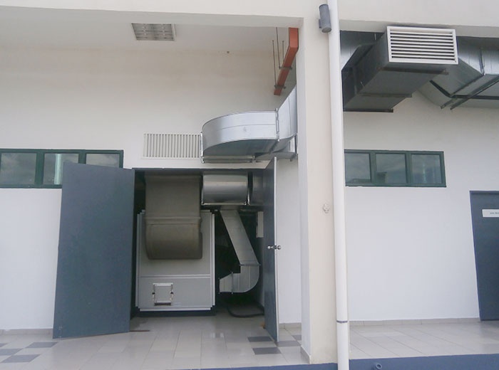 馬來西亞三機一體轉輪草莓小视频黄色安裝現場